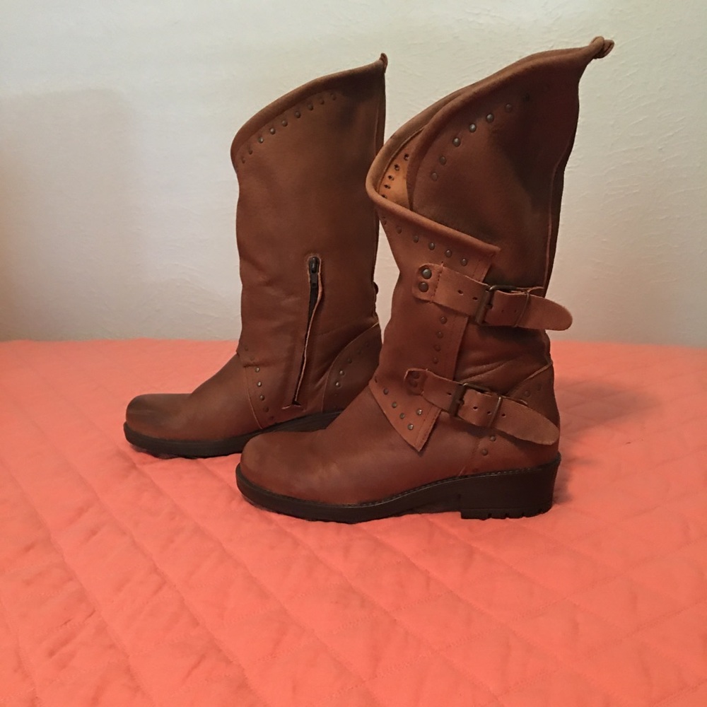 Brown Boots